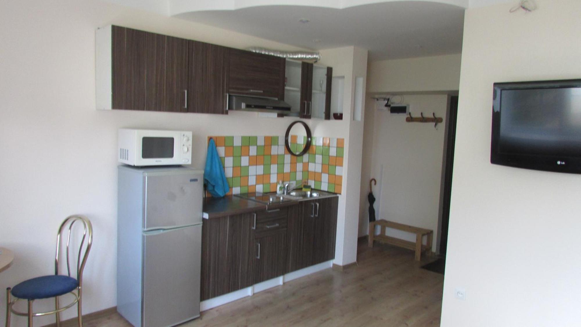 Tomik Apartment เลียปาญา ภายนอก รูปภาพ