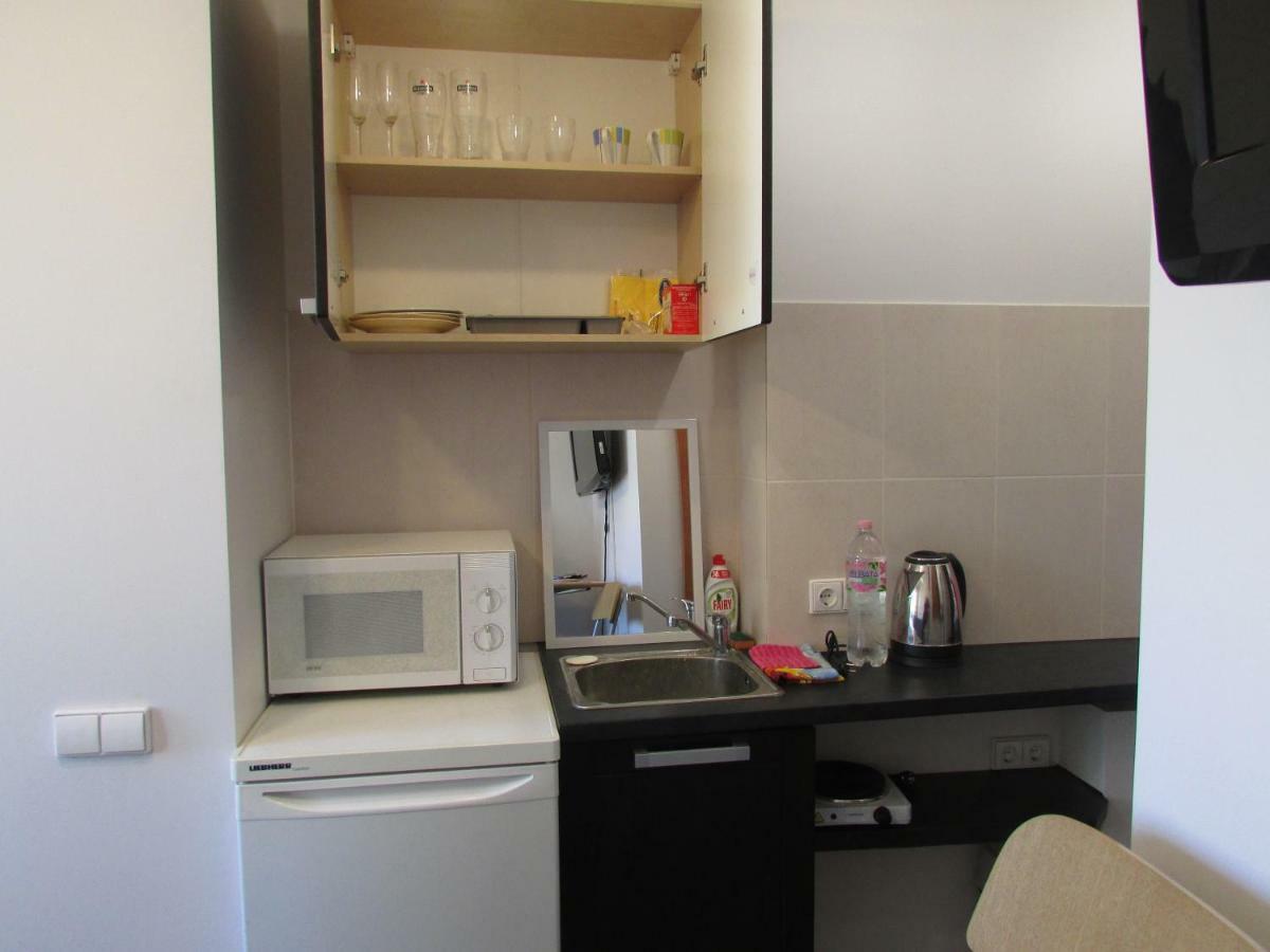 Tomik Apartment เลียปาญา ภายนอก รูปภาพ
